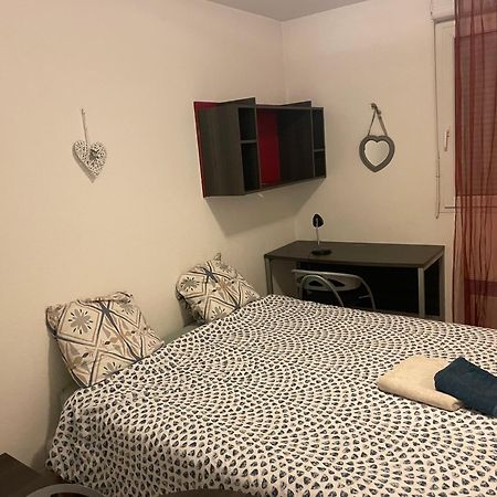 Joli Appartement Sur Αιξ-αν-Προβάνς Εξωτερικό φωτογραφία